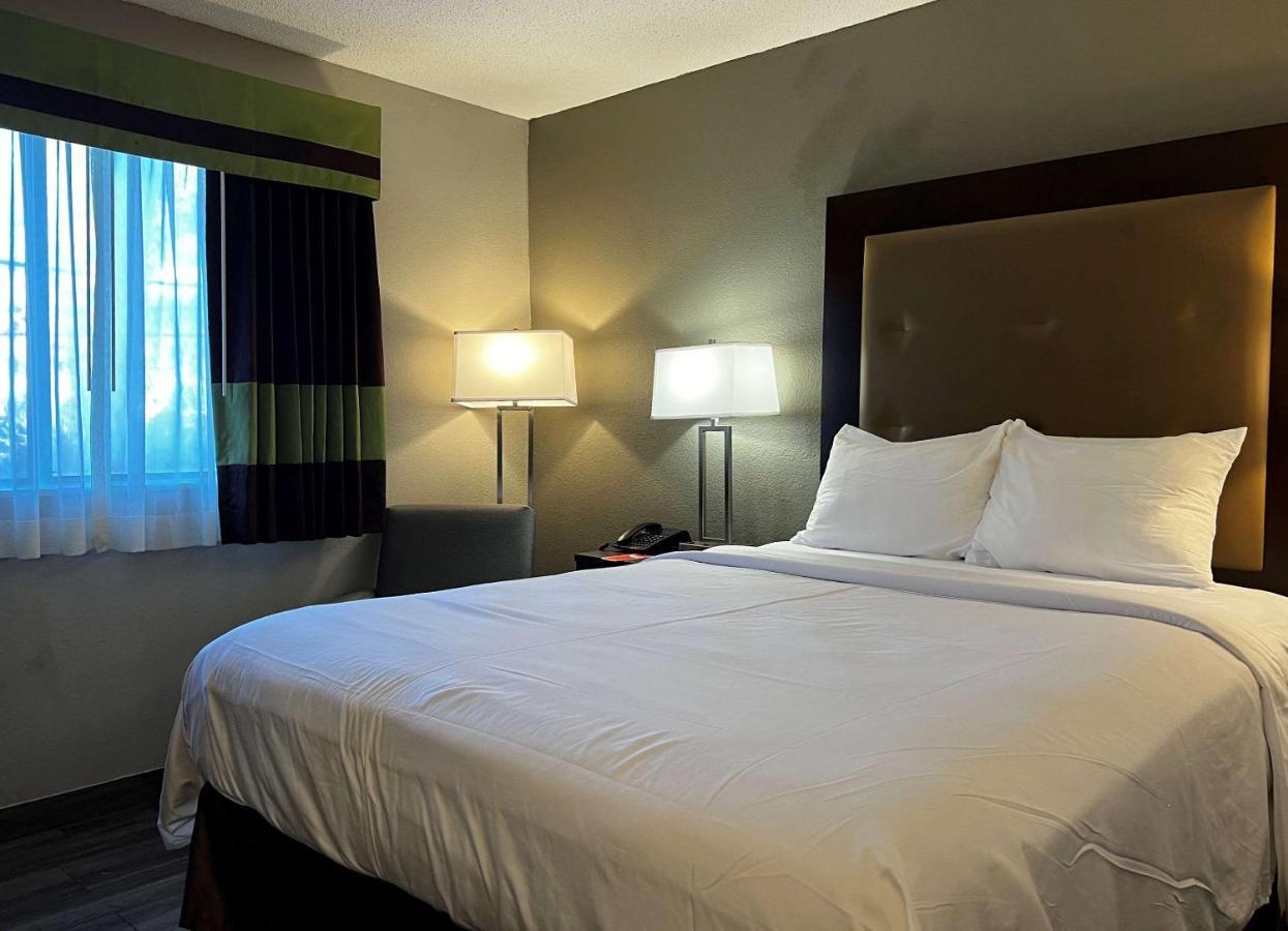 Econo Lodge Spring Lake Εξωτερικό φωτογραφία