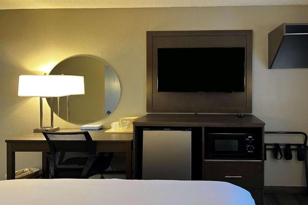 Econo Lodge Spring Lake Εξωτερικό φωτογραφία