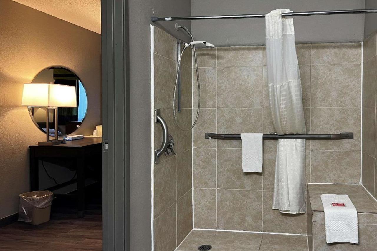 Econo Lodge Spring Lake Εξωτερικό φωτογραφία